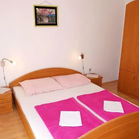 Miki Appartement *